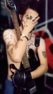 Amir hapel Naked Lighting Sytle 5