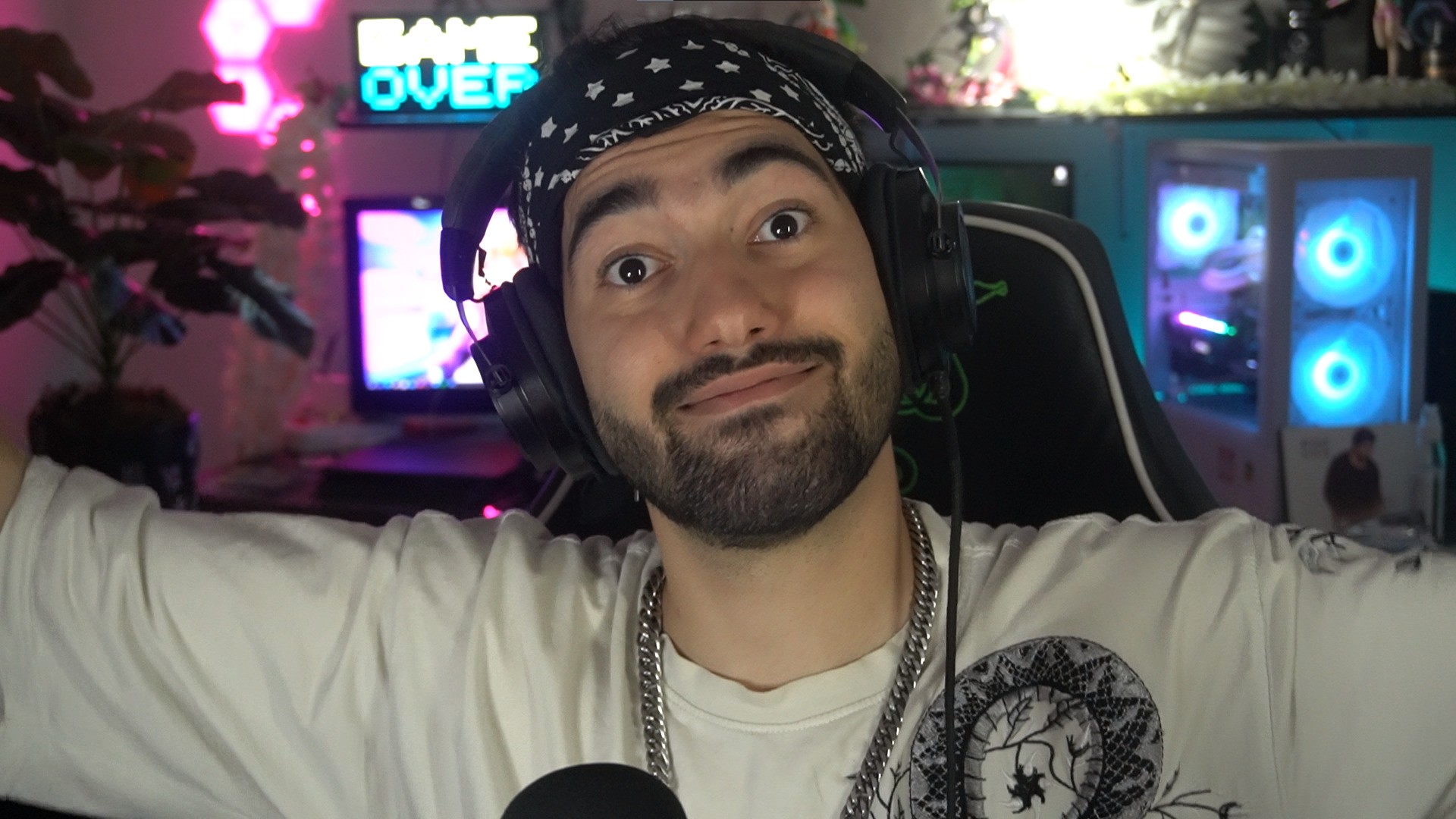 Amir hapel welcome bake 